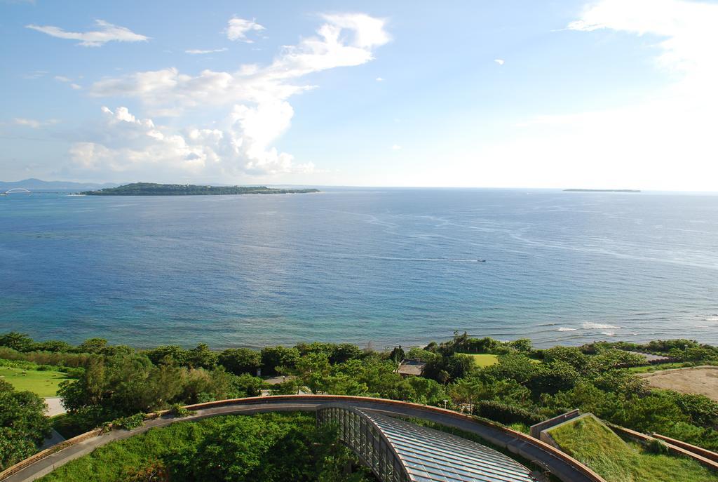 Yukurinaresort Okinawa Ocean Terrace Motobu Bagian luar foto