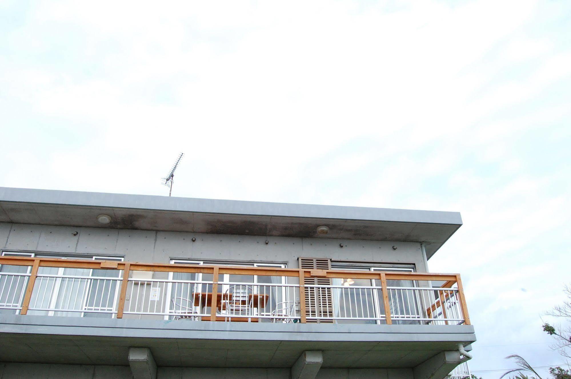 Yukurinaresort Okinawa Ocean Terrace Motobu Bagian luar foto